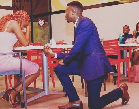 Viral Picture brings out the Christmas spirit in Zimbabwean businesses