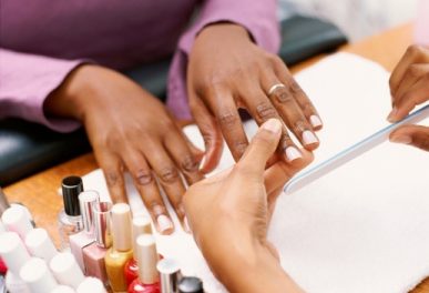 How To Start A Manicure Business In Zimbabwe